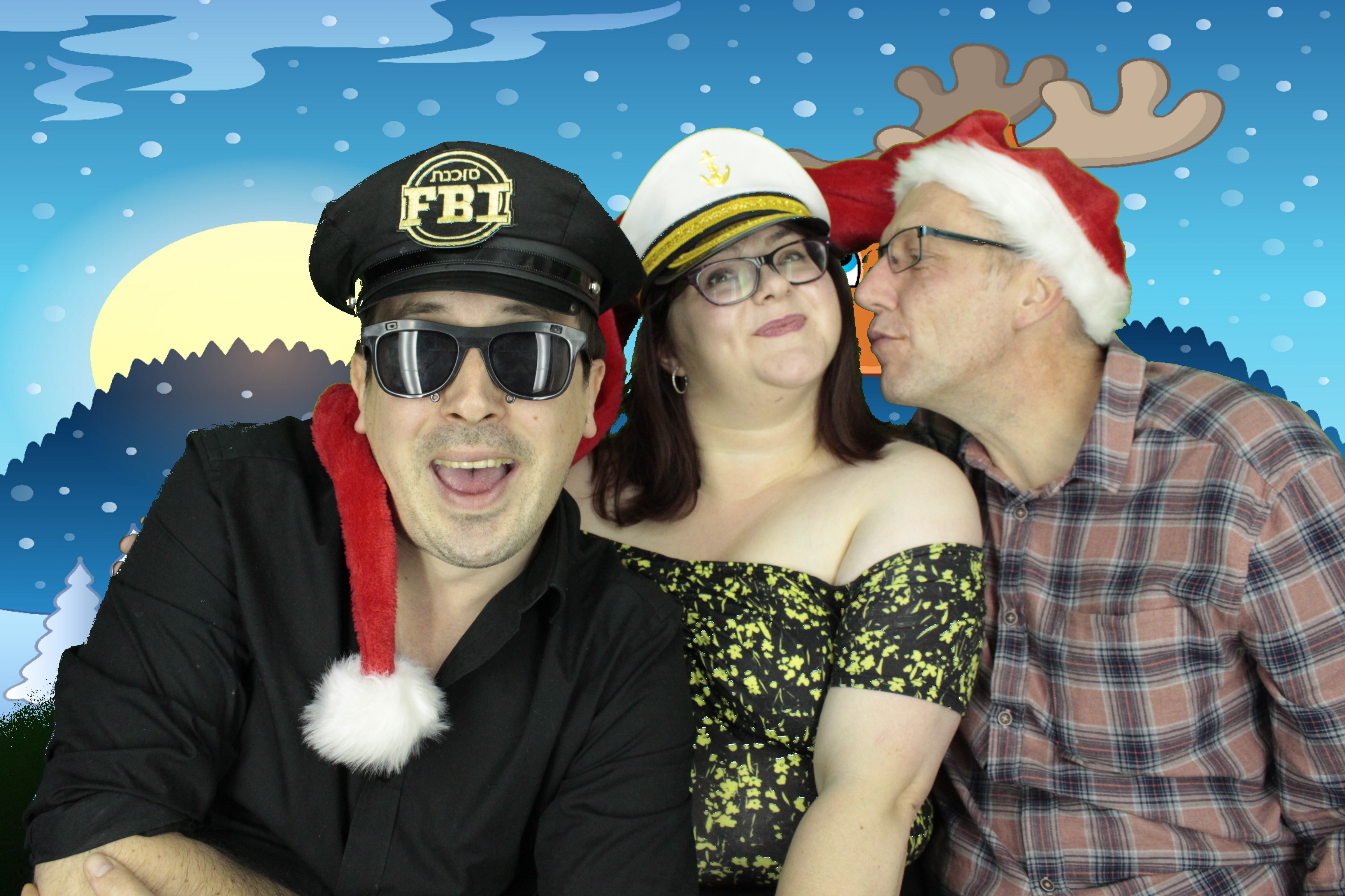 Ocean Network Express Christmas Party 2019 | View more photos from the event at gallery.myphotoboothexperience.co.uk/u/MyPhotoBoothExperienceLtd/Ocean-Network-Express-Christmas-Party-2019